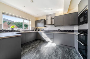 Kitchen diner shot 4- click for photo gallery